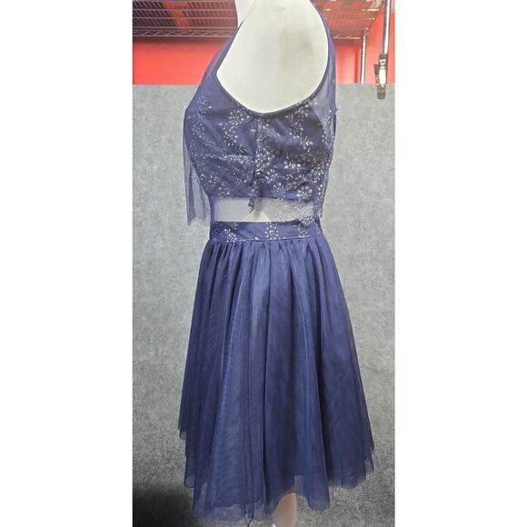 Teeze Me Navy Blue & Silver Glittered Homecoming Formal Mini Dress Size 3 - Picture 4 of 16